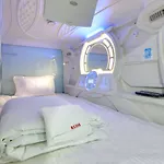 Astropods Airport, Mumbai. Mumbai