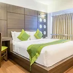 Comfort Metropolis Hotel 4*