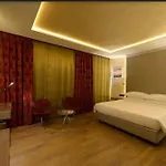 Hotel Genesis Near Airport