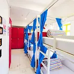 Gostops Lite Hostel