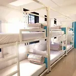 Gostops Lite Hostel *