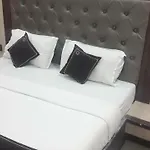 Shine Hospitality Hotel 2*