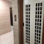Hotel Alfa International Near Nanavati Hospital Near Airport Near Juhu 3*