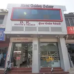 Hotel Golden Galaxy