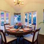 Ama Stays & Trails, Beach House Madh Island