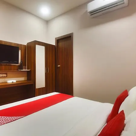 Hotel Blue Sky Residency 3*
