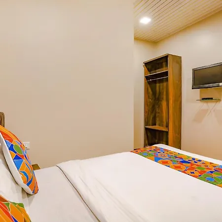 Hotel Fabhotel Comfort Mumbai