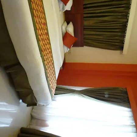 Hotel Nestor Hotel, 4*