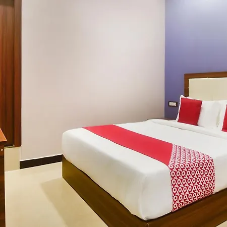 Hotel Blue Sky Residency 3*