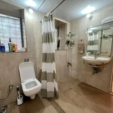 Apartment Arora Bhavan 1a, Khar West By Connekt Homes