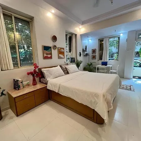 Apartment Arora Bhavan 1a, Khar West By Connekt Homes Mumbai