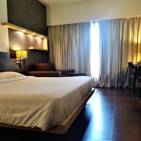 Satkar Residency 4*