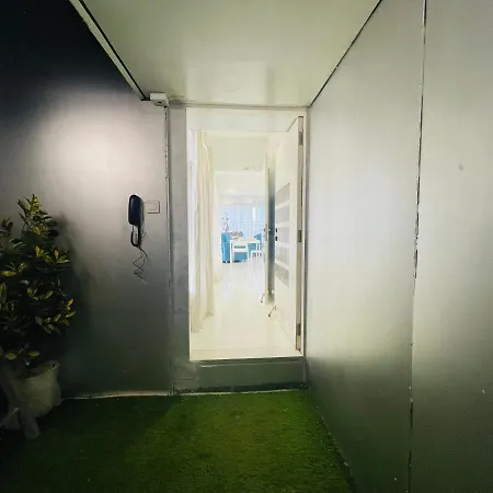 One Bedroom Apartment- Near Kokilaben Ambani Hospital, Andheri West Apartment *