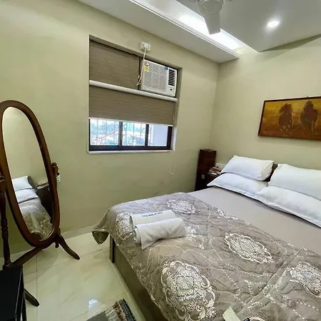 Apartment Bandra -1 Bhk - Close To Bkc *