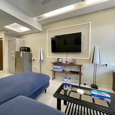 Apartment Bandra -1 Bhk - Close To Bkc