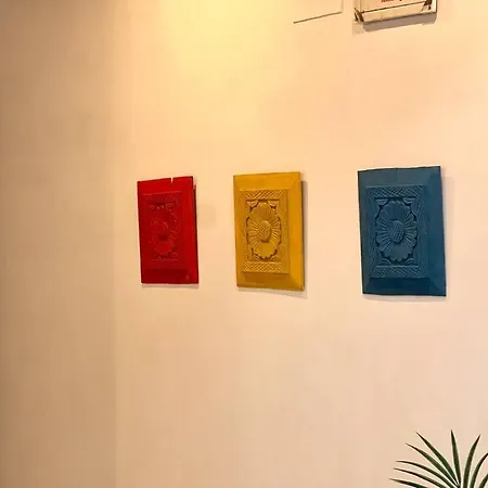 Arc Nest, A Perfect Retreat In The Heart Of Bandra By Connekt Homes Apartment