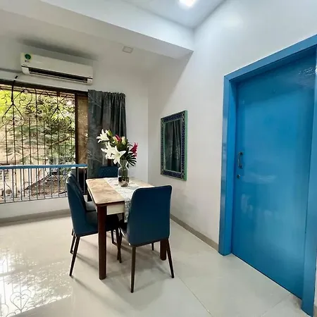 Arc Nest, A Perfect Retreat In The Heart Of Bandra By Connekt Homes Apartment *