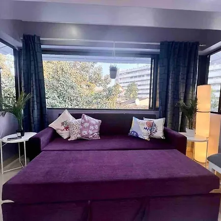 Newton Villa, A Hidden Gem With A Pvt Terrace In The Heart Of Bandra By Connekt Homes