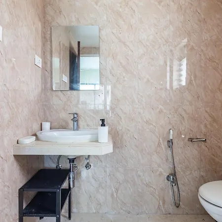 The Emerald Abode Ii Premium 1 Bed Santacruz W Apartment *