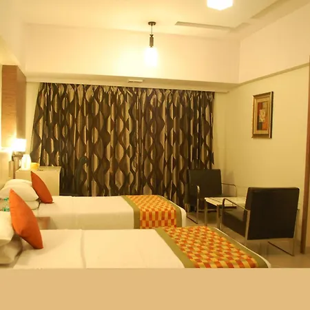 Nestor Hotel, 4*