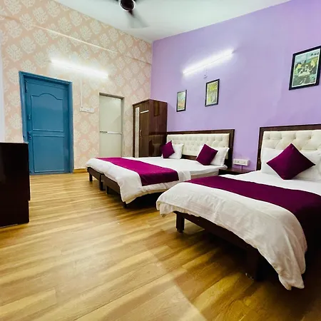 Urban And Suites, Service In Goregaon * Mumbai