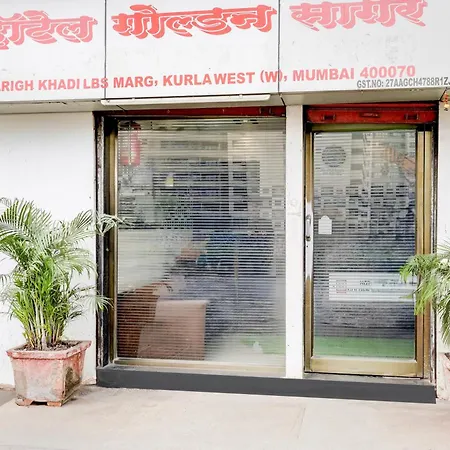 Golden Sagar - Kurla Hotel