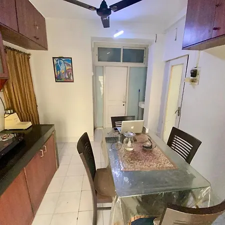 1bhk Available At New Link Road, Oshiwara Mumbai