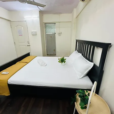 Apartment 1br Service In Shivaji Park
