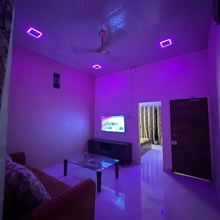 1bhk-entire Near Kokilaben Dhirubhai Ambani Hospital Andheri W Mumbai