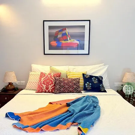 Connekthomes - 5 Star 3Bed3Bath Luxury Pool, Gym Near Airport Bkc