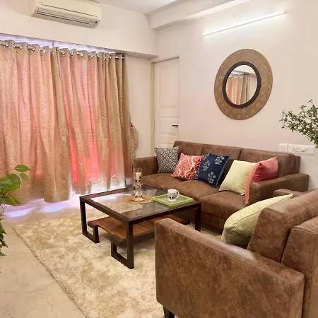Connekthomes - 5 Star 3Bed3Bath Luxury Pool, Gym Near Airport Bkc * Mumbai