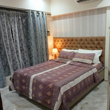Apartment Lakefront Lounge-luxe 1bhk With 2 Baths-2bed *