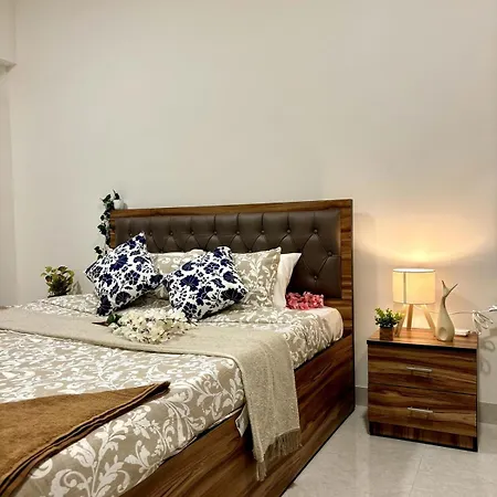 Vibrant 2 Bhk Near Airport Apartment