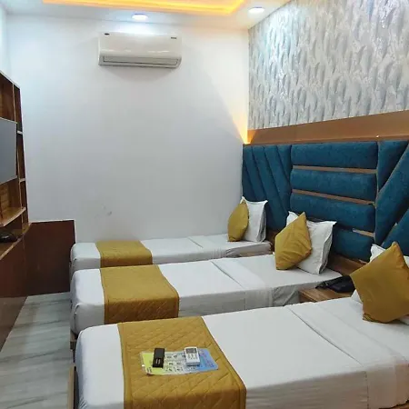 O Royal Bkc Hotel 3*