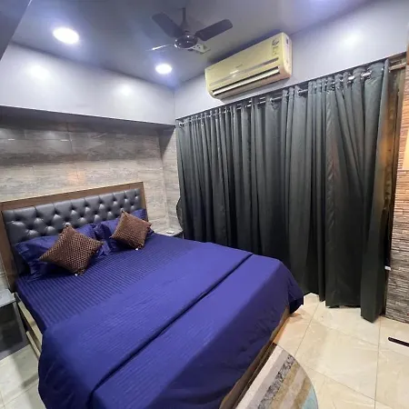 2bhk With Terrace Garden-lokhandwala Andheri * Mumbai