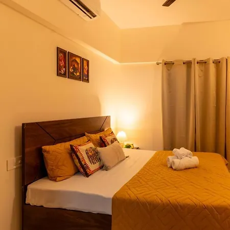 Skyline View 2bhk Near Oberoi Mall & Nesco Apartment Mumbai