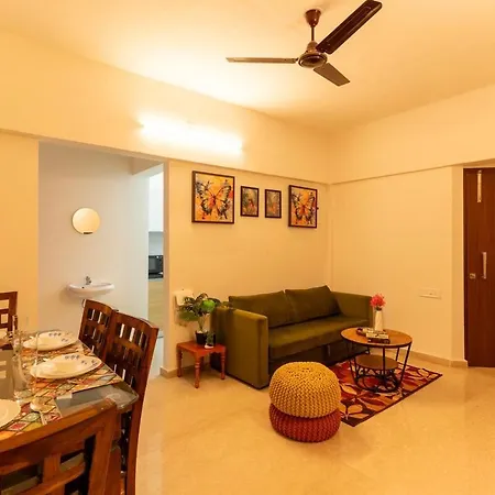 Skyline View 2bhk Near Oberoi Mall & Nesco *