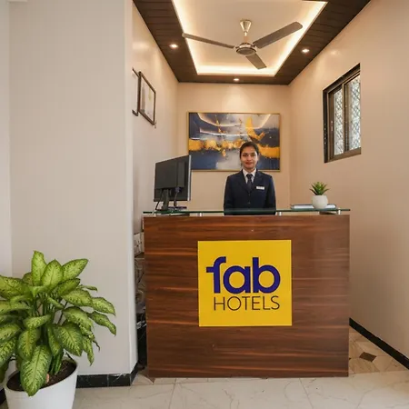 Hotel Fabhotel Comfort Mumbai