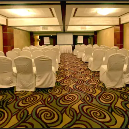 Peninsula Grand Hotel Mumbai