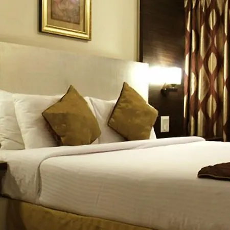Nestor Hotel, 4*