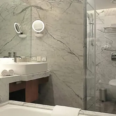 Nestor Hotel, Hotel Mumbai