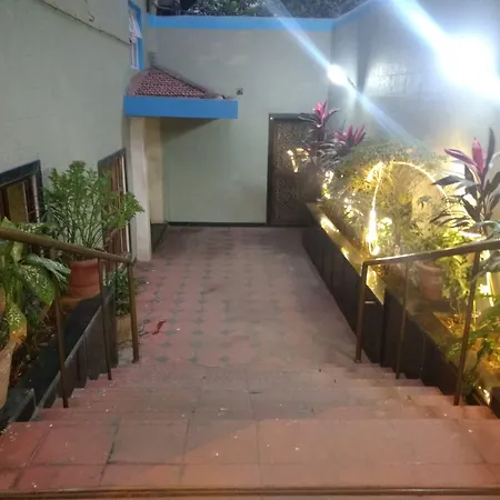 Pals Hotel Mumbai