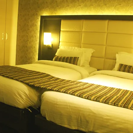 Galaxy Beacon Hotel, Santacruz ,mumbai Hotel 4*