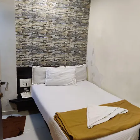 Hotel Golden Sagar - Kurla