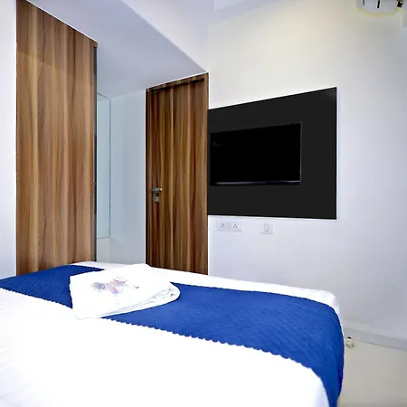 Hotel Park Palace Mumbai