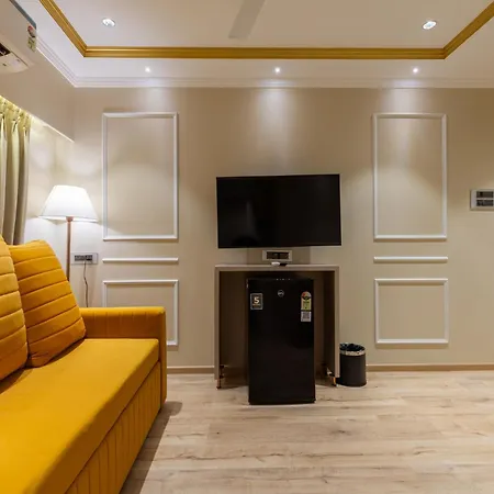 Hotel Home2 Residency, Airport 3*