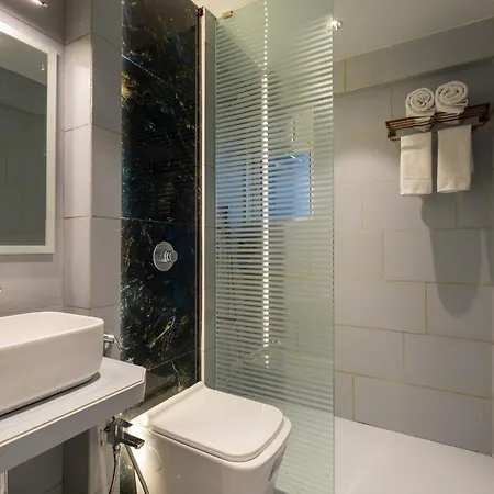 Home2 Residency, Airport 3* Mumbai