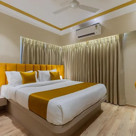 Home2 Residency, Airport Hotel