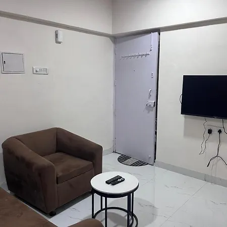 Ivy Palm Vista 002 Near Infinity Mall Malad * Mumbai