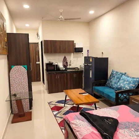 Apartment Ivy Good Vibes 302 C-wing Oshiwara